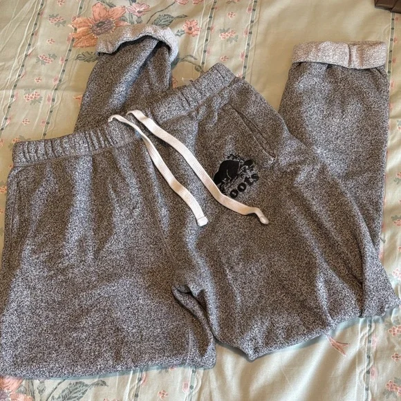 Gray Roots Sweat Pants - Picture 2 of 5